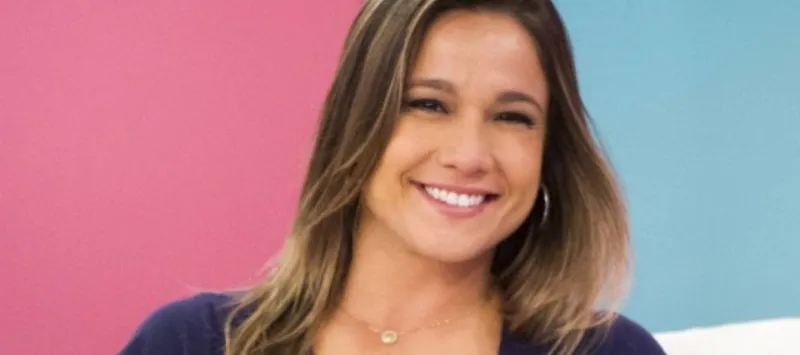 Após assumir namoro com uma jornalista, Fernanda Gentil é atacada por homofóbicos nas redes sociais