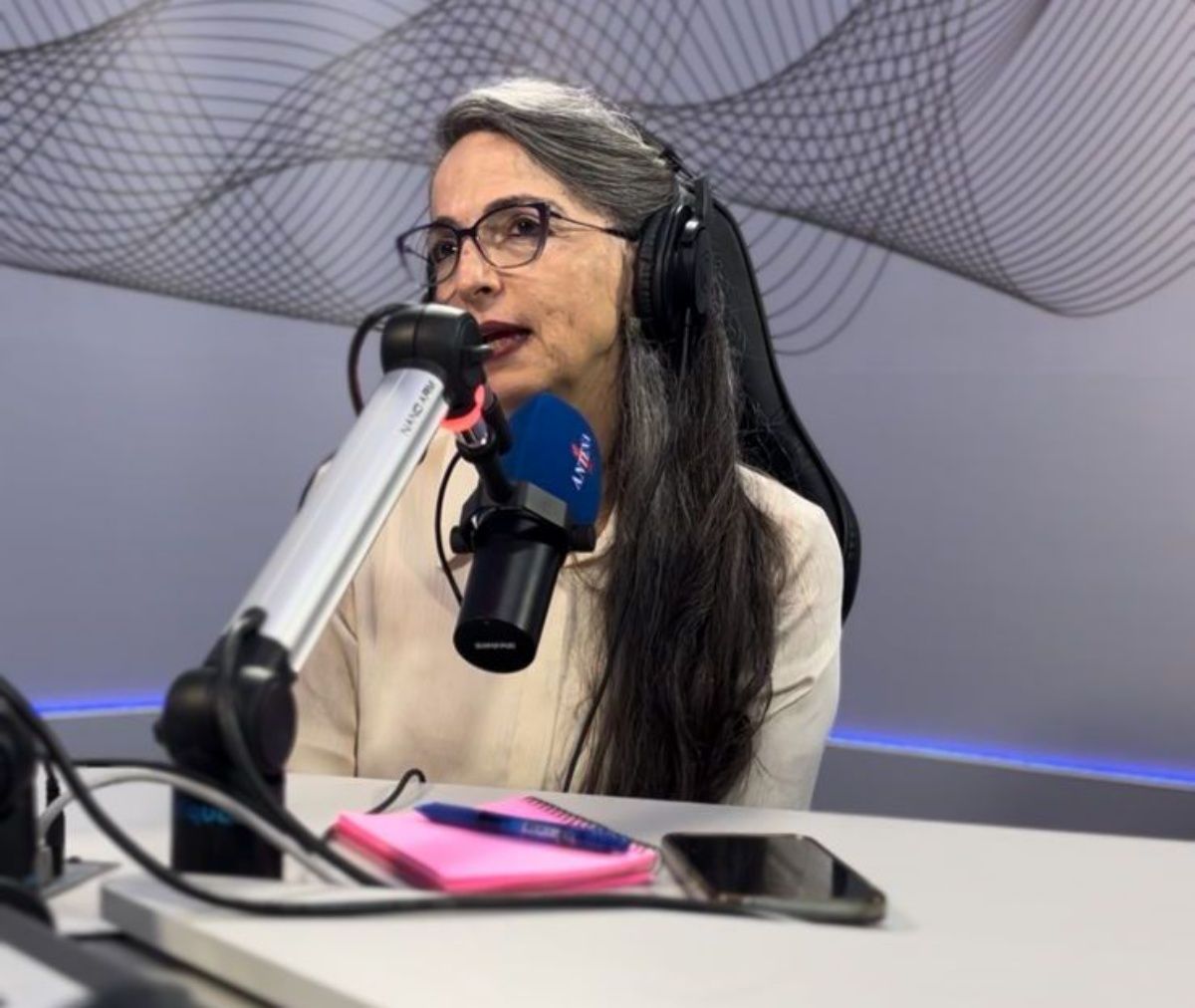 Raíssa Soares relaciona fragilidade emocional de Bolsonaro a quadro clínico e problemas intestinais. Foto: Luanne Ribeiro/Antena 1