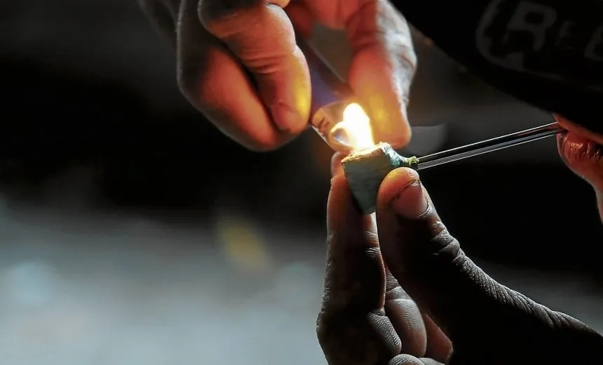 Publicada lei que trata de internação involuntária de usuário de droga