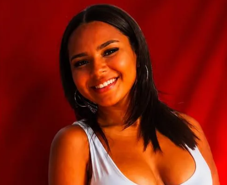   Thalita Santos, segunda v&iacute;tima da explos&atilde;o de botij&atilde;o de g&aacute;s morreu neste domingo (30).| Foto: Redes Sociais