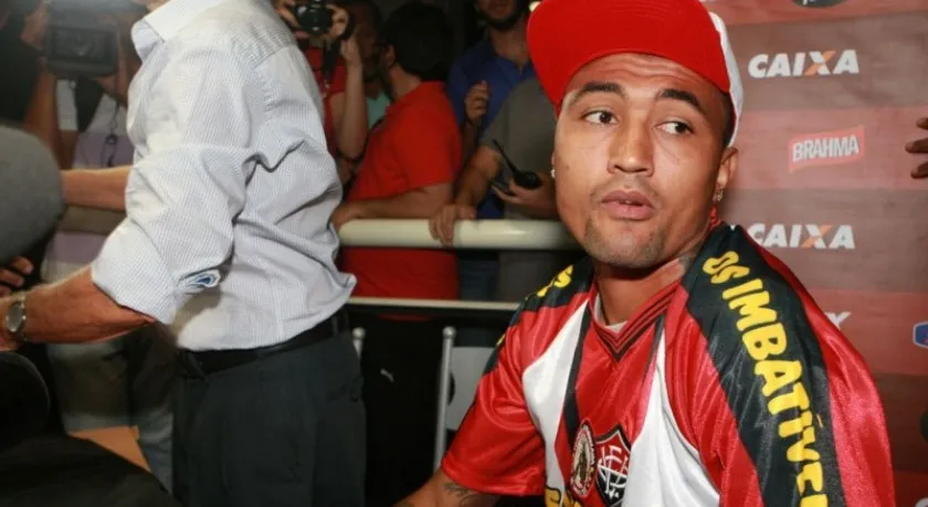 DEBUTE: Kieza estreia em duelo de ‘vida ou morte’ para o Vitória; Leão precisa reverter vantagem do Flamengo de Guanambi