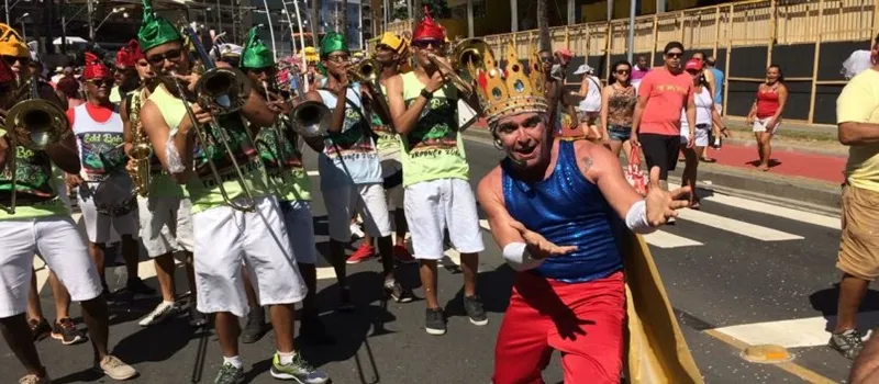 FURDUNÇO: Confira galeria de fotos dos desfiles do evento pré-carnavalesco deste domingo