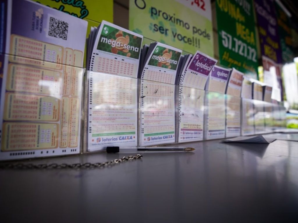Confira os números sorteados da Mega-Sena, Quina e Lotofácil, desta terça-feira. Foto: Metropoles
