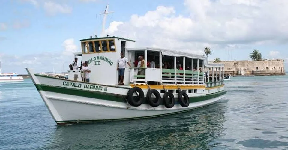 Travessia Salvador-Mar Grande é retomada após 4 dias de suspensão