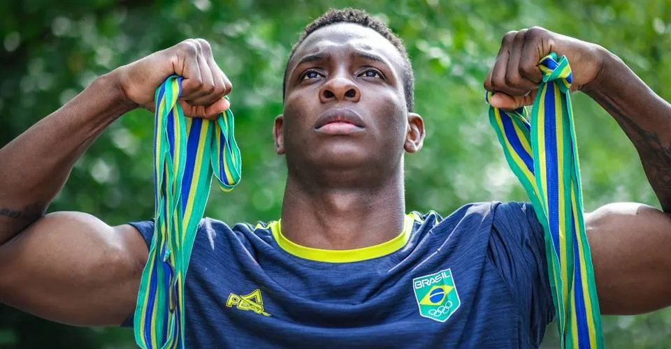 Ao som de Kannário, Keno Marley compartilha preparação: 'Dois dias me separam da medalha'