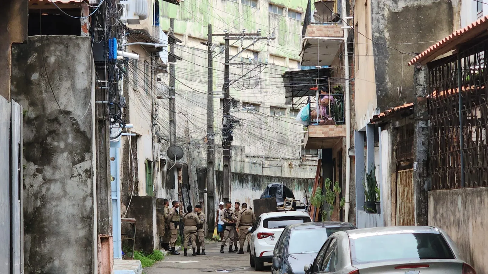 Suspeito de envolvimento na morte de PM morre em confronto na Av. Vasco da Gama