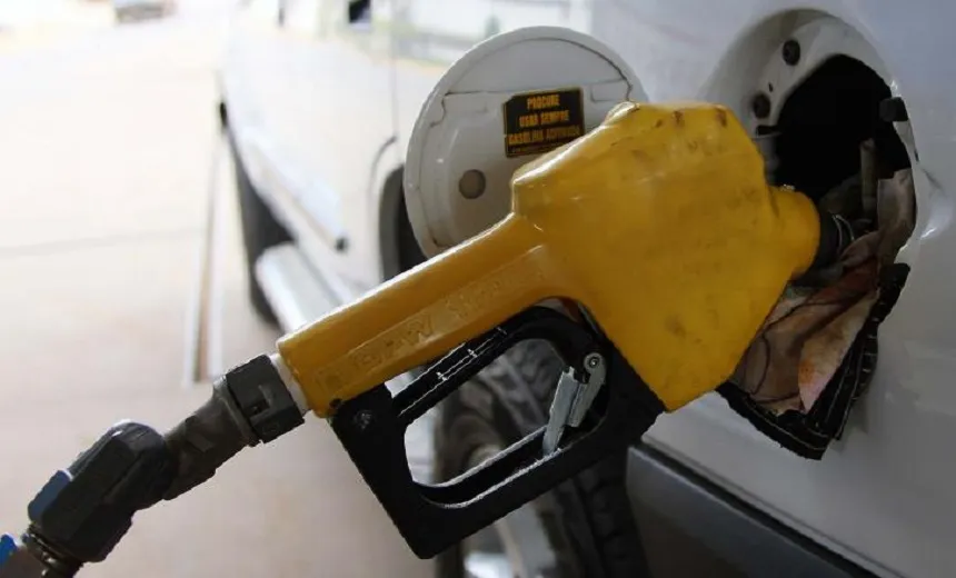 Petrobras anuncia redução do preço da gasolina e do diesel pelo segundo dia consecutivo
