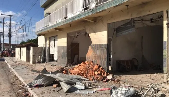 Proprietário de fábrica clandestina de fogos é preso após explosão que matou duas pessoas em Crisópolis
