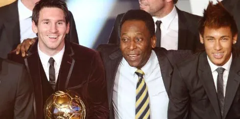 Pelé diz que prefere Messi a Cristiano Ronaldo e elogia Neymar