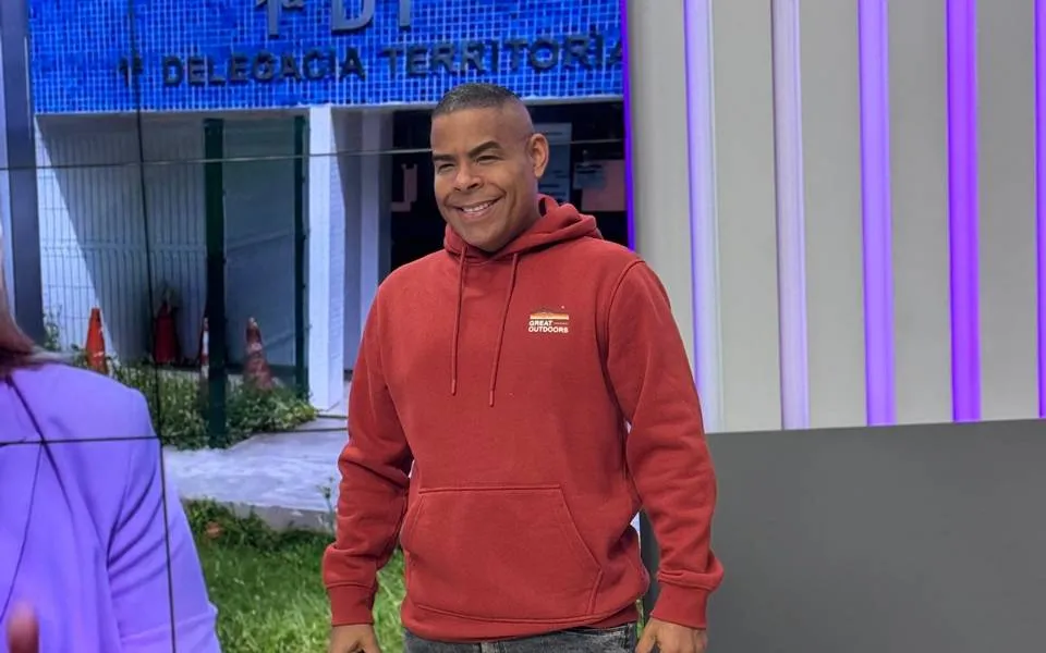Universo desta segunda (19) é dedicado a Silvio Santos e mostra momentos importantes do apresentador