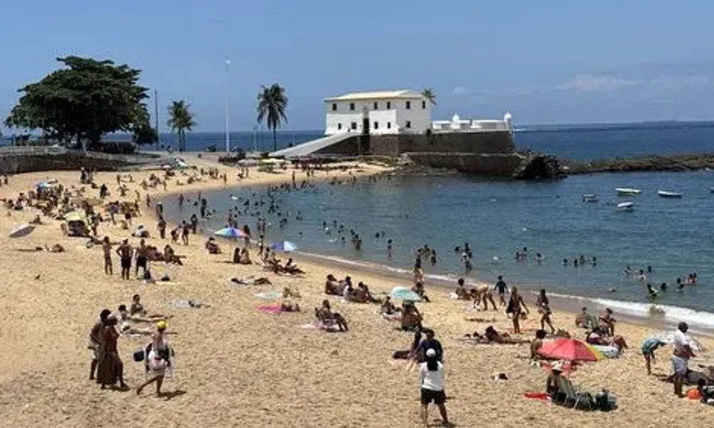Barraqueiros E Ambulantes Que Atuam Nas Praias De Salvador Serão Tema De Audiência Pública Do Ministério Público Da Bahia. Vagner Souza