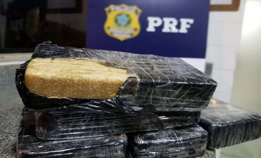 Jequié; crack é apreendido pela PRF em ônibus interestadual com destino á Caruaru (PE)