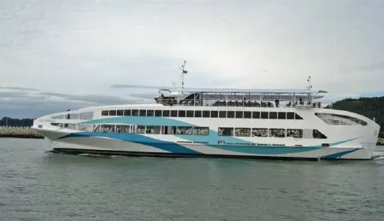 Após problema em um dos motores, ferry Ivete Sangalo deve retornar à operação de fim de ano