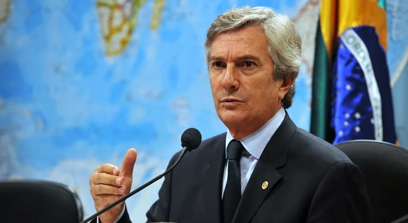 STF concede mais 30 dias para defesa de Fernando Collor