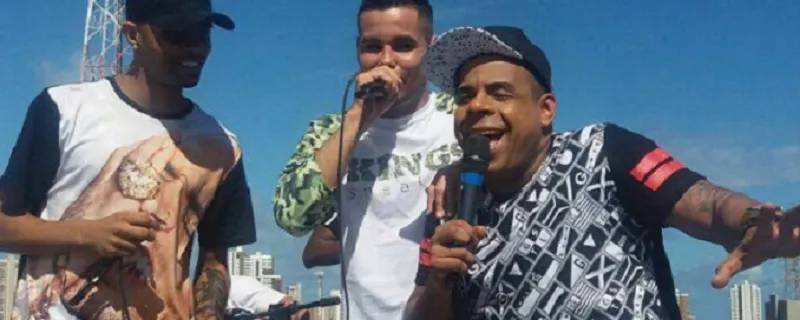 EM CASA: Sucesso por ‘Bumbum granada’, MCS de ‘taca taca’ agradecem sucesso em Salvador e prometem clipe na Bahia