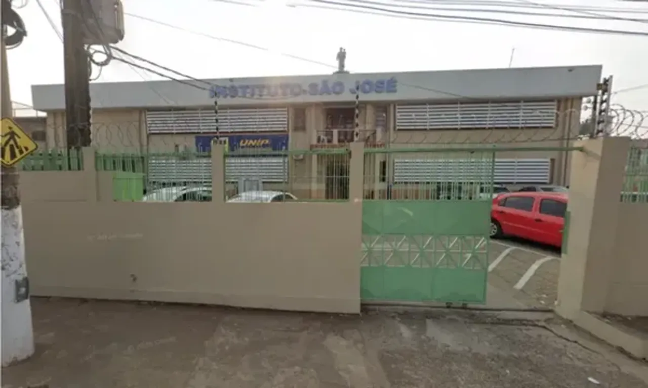Ataque em escola deixa duas funcion&aacute;rias mortas e alunos feridos no Acre. Foto: Reprodu&ccedil;&atilde;o / Street View