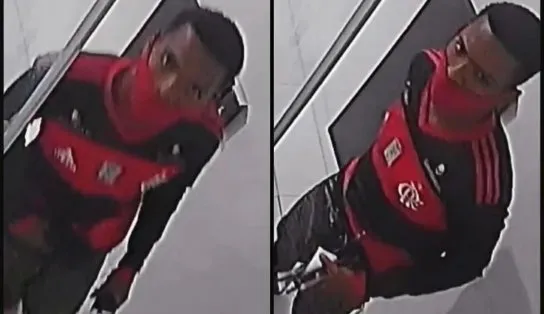 Câmera de segurança flagra assalto a pizzaria, em Feira de Santana; criminoso deixa local de bicicleta 