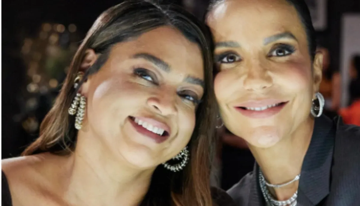 Ivete prestou diversas homenagens públicas à amiga, incluindo uma no show de Réveillon em Copacabana. | Foto: Redes Sociais