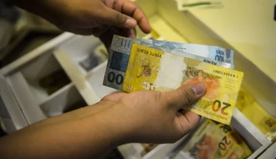 Inadimplência atinge maior taxa anual desde 2016 no Brasil