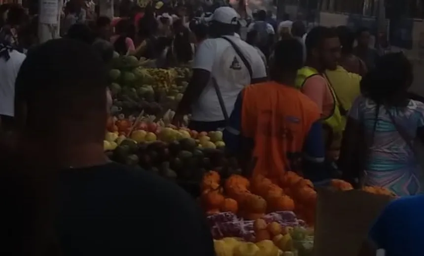Manifestação no Centro aconteceu por apreensão de alimentos estragados, diz Semop