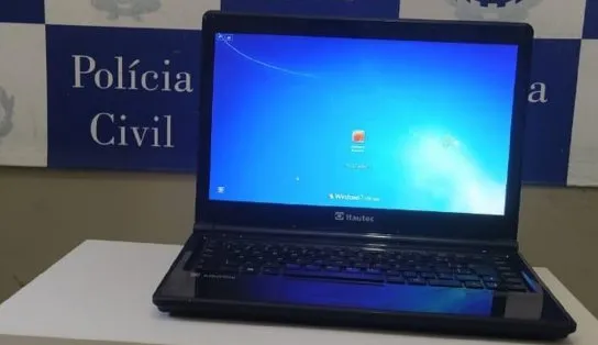 Praticante de furtos em escolas, adolescente é flagrado pela polícia quando entregava notebook a receptador no interior da Bahia