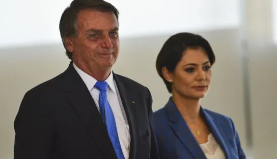 'Eles têm medinho do meu marido', diz Michelle Bolsonaro sobre decisão do STF