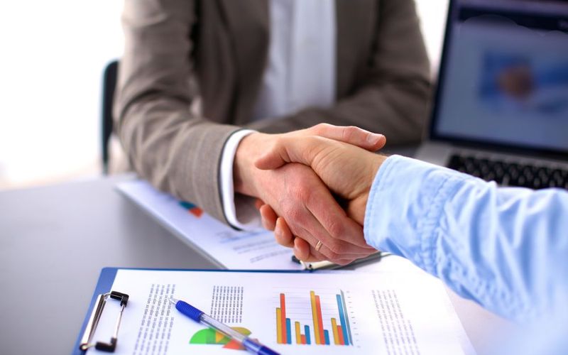 Em n&iacute;vel nacional, o saldo de empregos formais &eacute; acompanhado pelo Cadastro Geral de Empregados e Desempregados, que monitora admiss&otilde;es e demiss&otilde;es em todo o pa&iacute;s mensalmente/Foto: Freepik