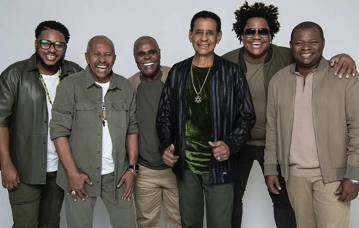 Biografia do grupo Fundo de Quintal será lançada neste sábado em Salvador