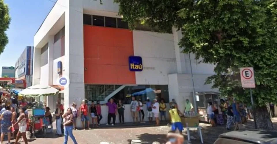 Idosa morre na mesma agência bancária do caso de 'tio Paulo', no Rio de Janeiro