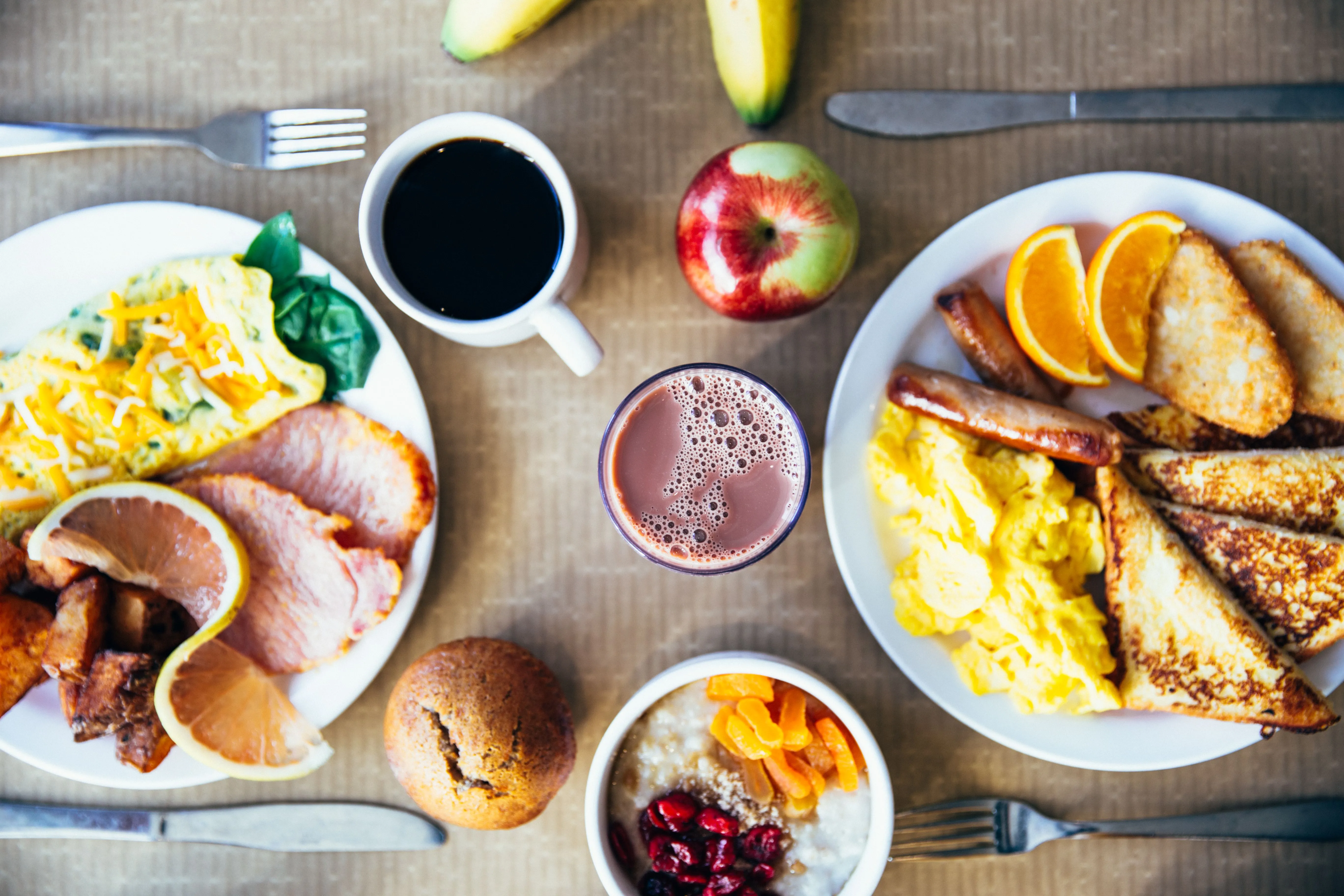 Café da manhã rico em proteínas ajuda a emagrecer, diz estudo