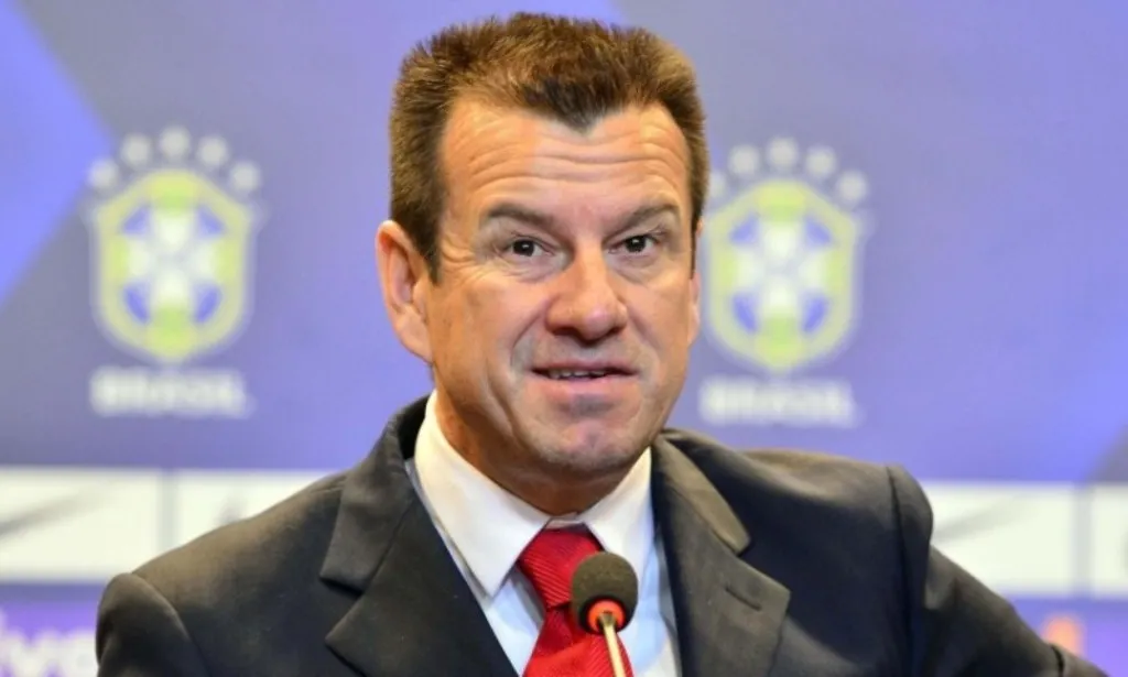 Ex-técnico da seleção brasileira, Dunga recebe alta após acidente de carro no Paraná