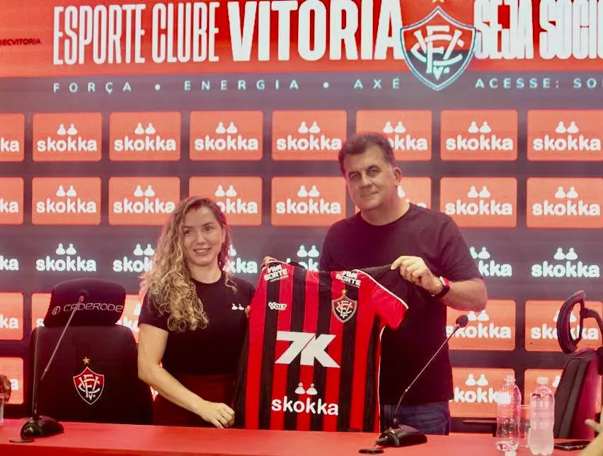 Vitória anuncia novo patrocínio de site de acompanhantes: Skokka