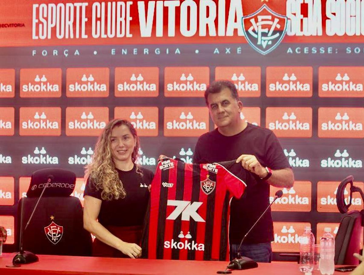 Vitória anuncia novo patrocínio de site de acompanhantes: Skokka