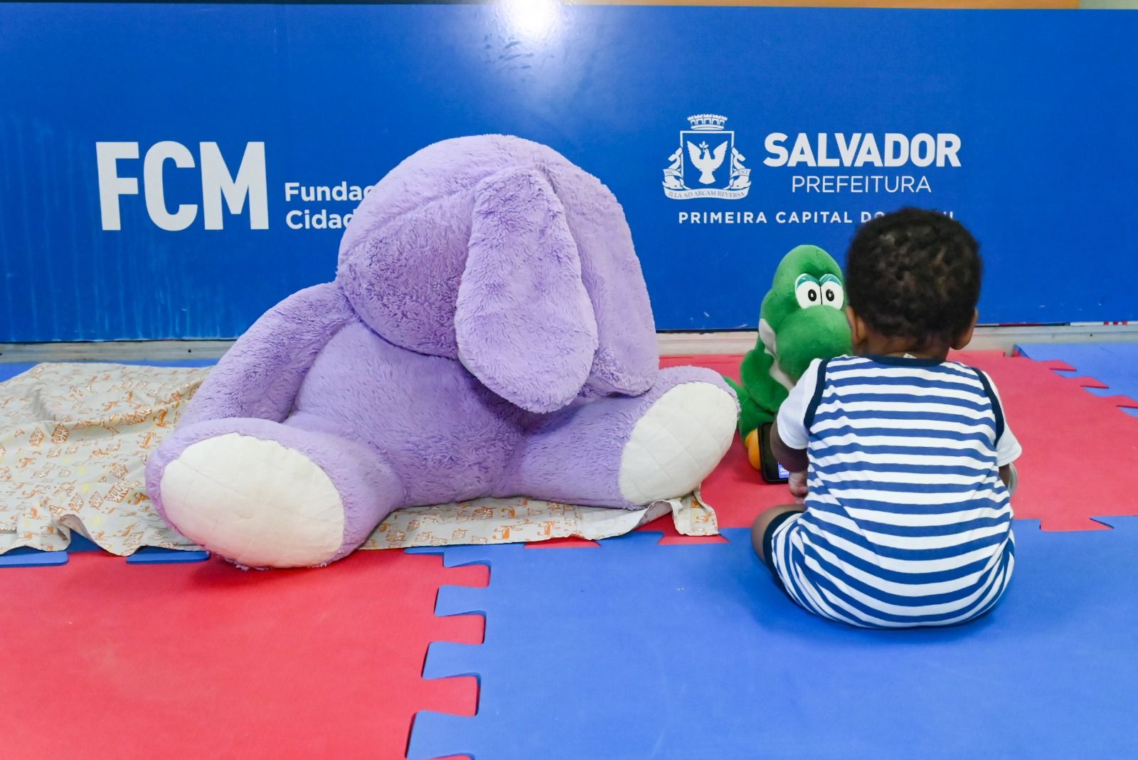 Fundação Cidade Mãe abre cadastro de famílias acolhedoras em Salvador.| Divulgação