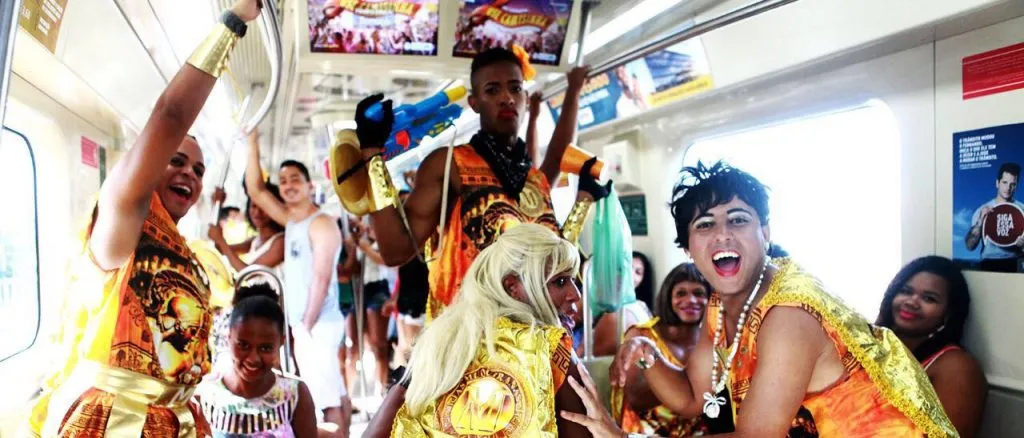 Metrô já fez mais de 300 mil embarques no Carnaval