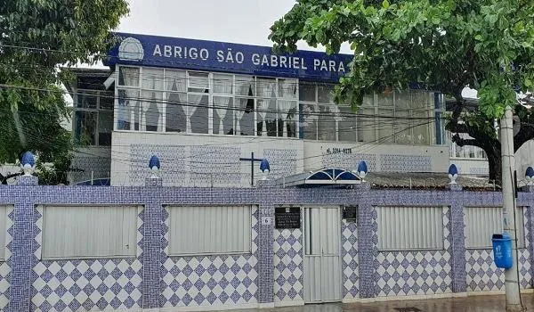 Drive-thru solidário arrecada fraldas geriátricas para abrigo de idosos em Salvador; saiba como doar