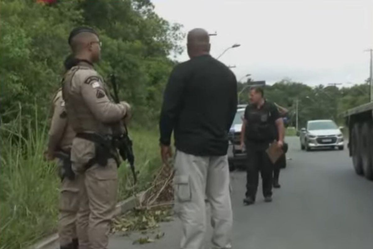 Corpo De Jovem E Encontrado Com Sinais De Tortura Em Sim&otilde;es Filho. Foto: reprodu&ccedil;&atilde;o TV Aratu 
