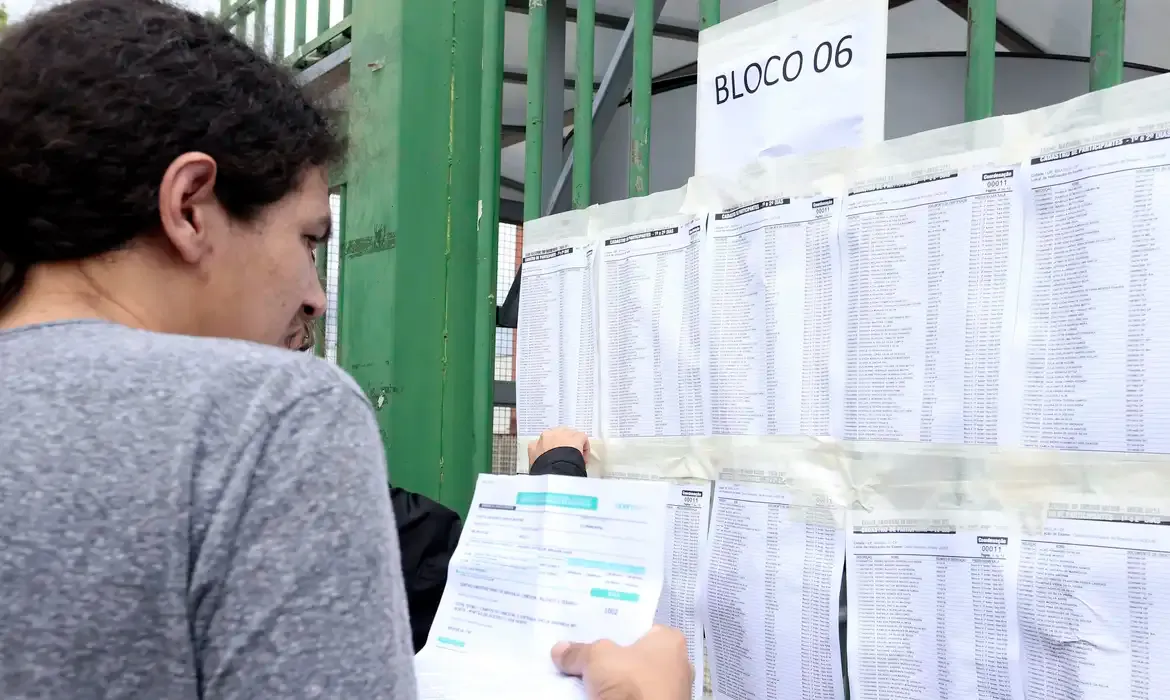MEC admite que houve falha na divulgação de resultados do SISU