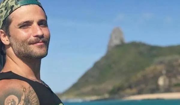 Bruno Gagliasso constrói pousada em Fernando de Noronha; "tá ficando lindona"