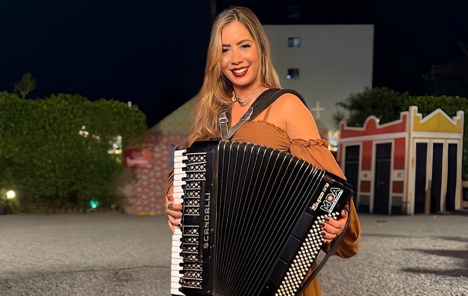 Cantora Amanda Luquini se apresenta em Salvador e Região Metropolitana. Foto: Redes Sociais / @amandaluquinibr