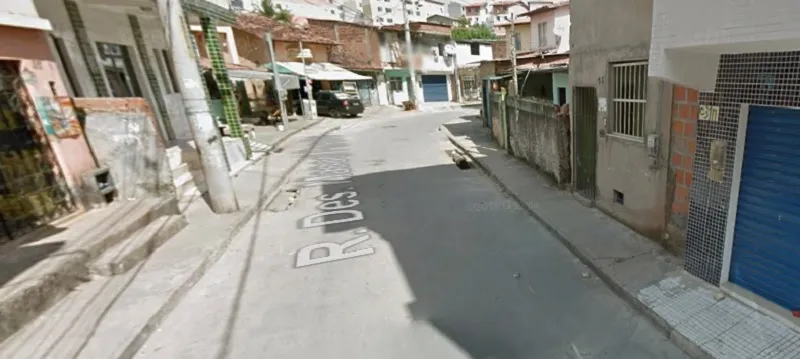 COSTA AZUL: Homem é morto após ser baleado dentro de bar; Mulher é ferida na mesma ação