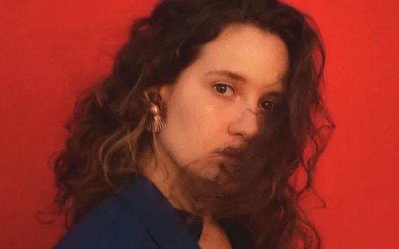 Uma viagem nost&aacute;lgica pelos cl&aacute;ssicos que marcaram &eacute;poca, com novas releituras cheias de emo&ccedil;&atilde;o/Foto: Divulga&ccedil;&atilde;o