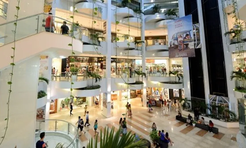 PROMOÇÃO: Shopping faz primeira liquidação do ano com descontos de mais de 50%
