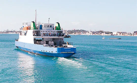 Ferries vão operar durante 24 horas para atender à grande demanda de passageiros