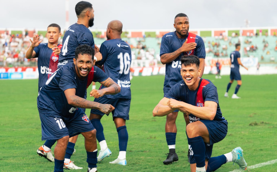 Bahia de Feira goleou o rival Fluminense e voltou à elite do Baiano | Foto: FBF