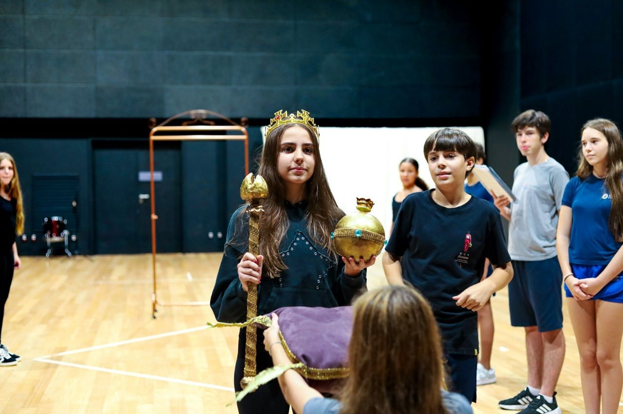 Crianças Em Ensaio Do Musical 'frozen Jr.'