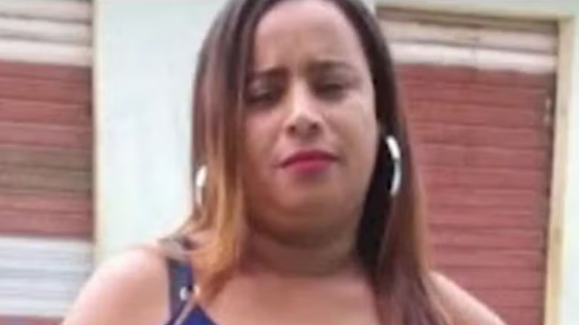 Mulher &eacute; morta a facadas pelo ex-companheiro em via p&uacute;blica na Bahia. Foto: Redes sociais