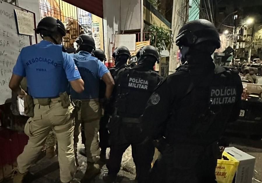 Criminoso faz reféns no Nordeste de Amaralina. Foto: Divulgação / SSP
