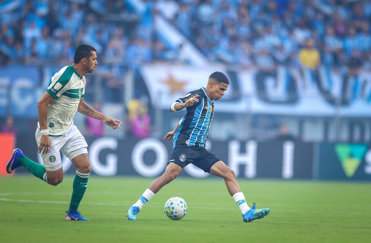 Coritiba Perdeu Para O Gr&ecirc;mio, Fechando O Ciclo De Cinco Jogos Sem Derrotas No Brasileir&atilde;o Foto Lucas Uebel Gr&ecirc;mio Fbpa