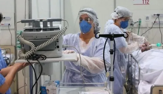 Brasil tem 45 casos confirmados da variante Ômicron; país registrou 4.164 novos casos de Covid-19 em 24 horas